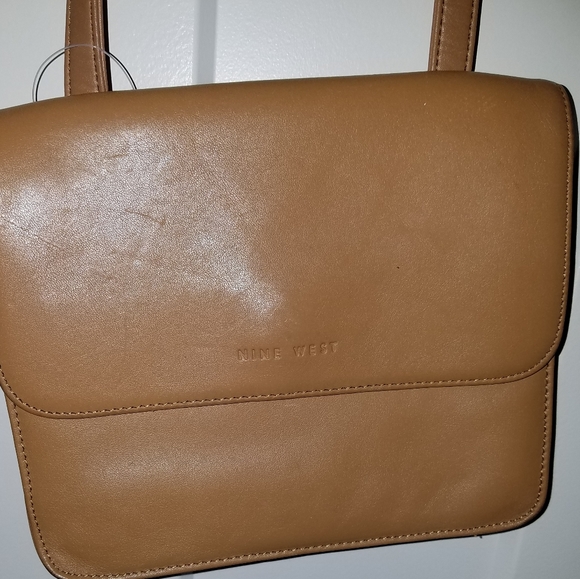 SOLD-Crossbody / Shoulder Nine West Purse - Picture 4 of 6
